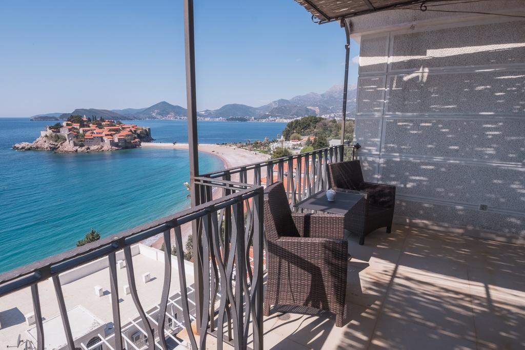 Апартаменты Private Penthouse Djurasevic Свети-Стефан Экстерьер фото