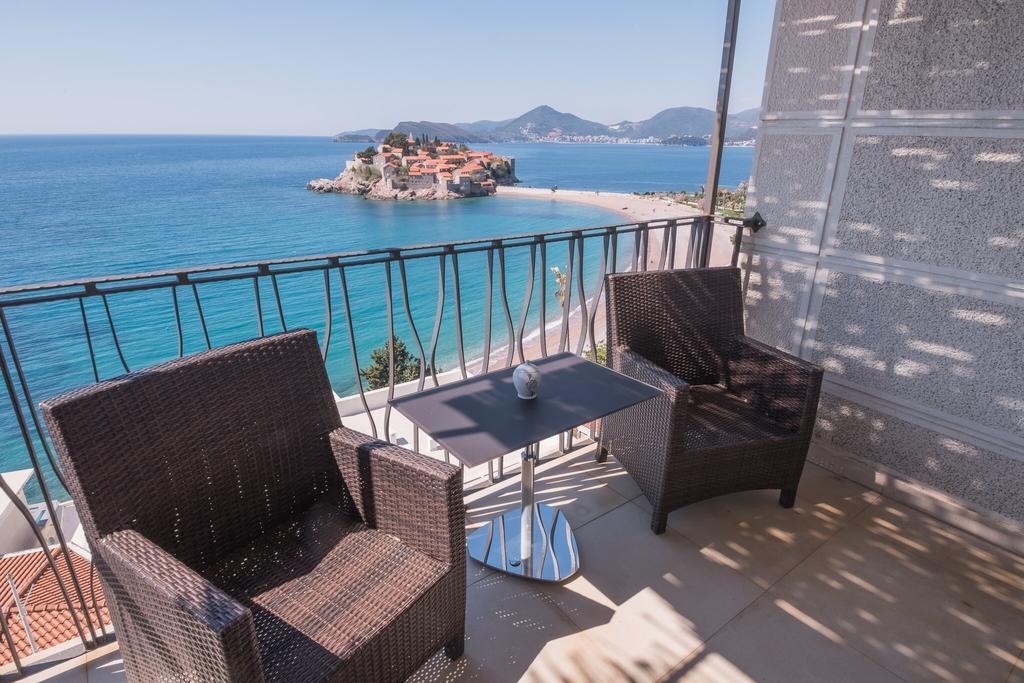 Апартаменты Private Penthouse Djurasevic Свети-Стефан Экстерьер фото